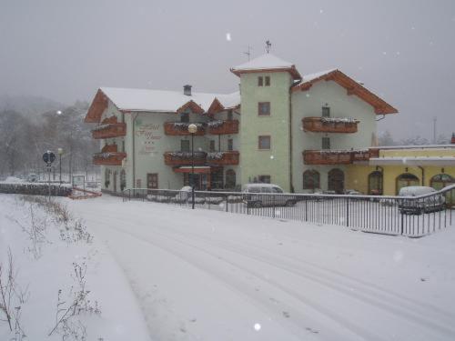 Hotel Fior Di Bosco Giovo Exteriér fotografie