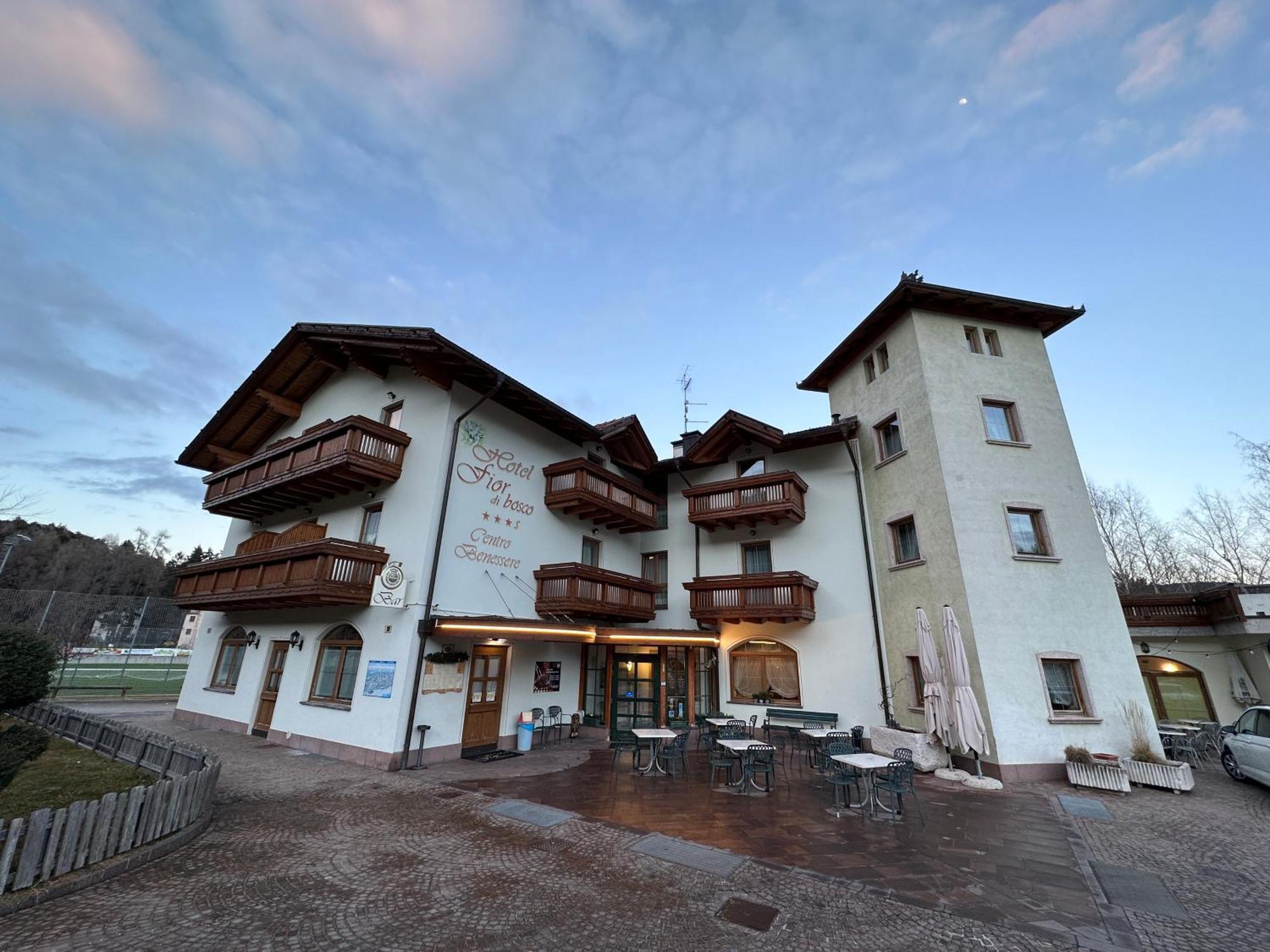 Hotel Fior Di Bosco Giovo Exteriér fotografie