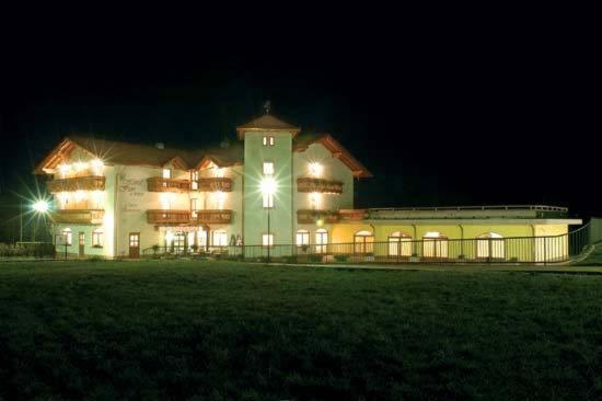 Hotel Fior Di Bosco Giovo Exteriér fotografie