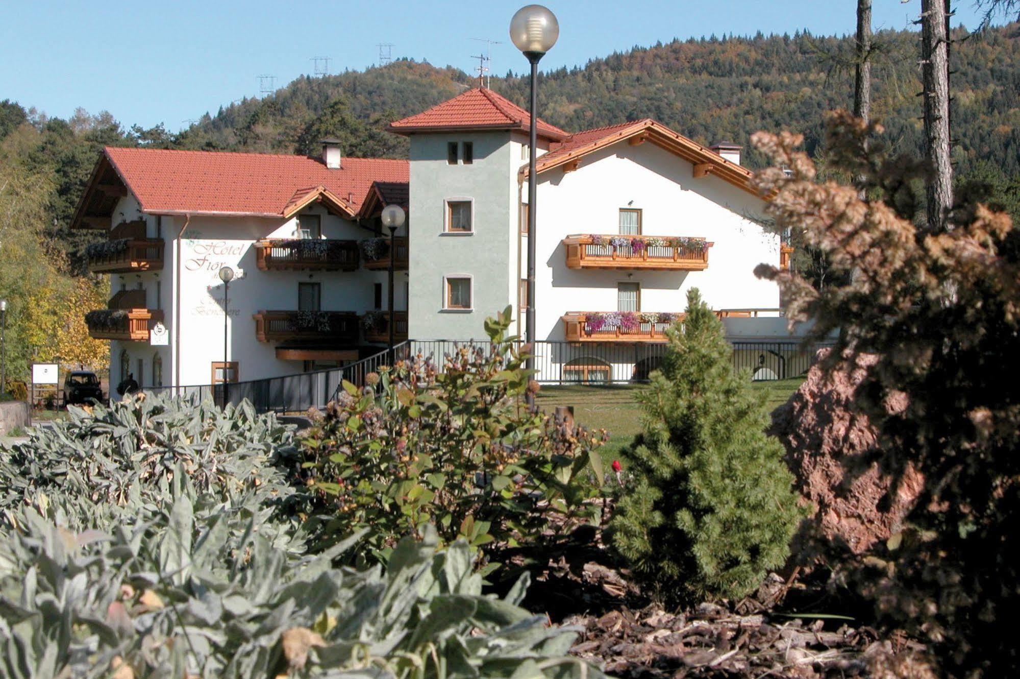 Hotel Fior Di Bosco Giovo Exteriér fotografie